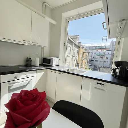 Beautiful 2 Bedroom On Borgergade