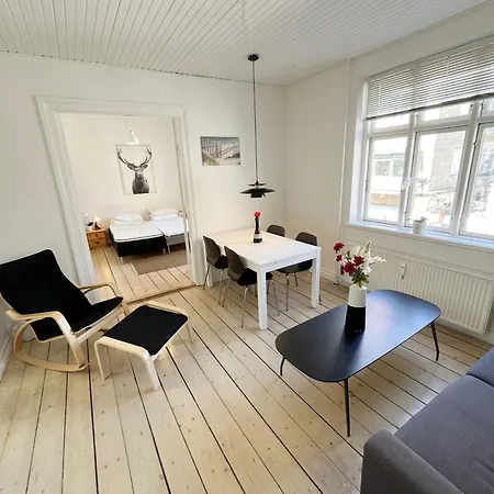 Beautiful 2 Bedroom On Borgergade Apartment Aalborg